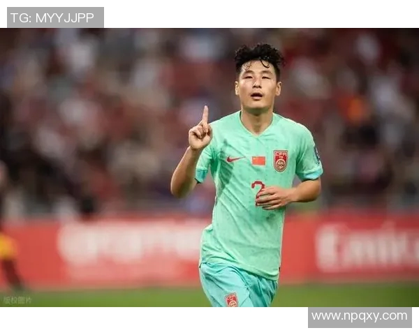 武磊精彩表现梅开二度助力上海海港赢得关键胜利 武磊精彩表现梅开二度助力上海海港赢得关键胜利