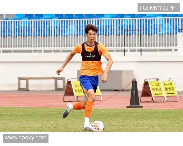 谭龙梅开二度助力长春亚泰逆转胜利展现强大团队实力 谭龙梅开二度助力长春亚泰逆转胜利展现强大团队实力