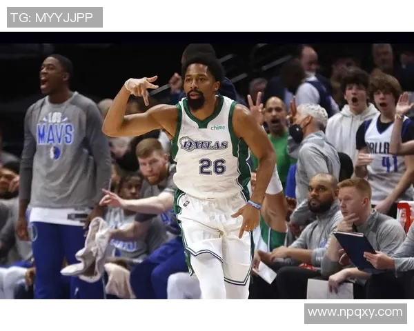 勇士签下前篮网球员斯宾塞-丁维迪：新赛季勇士再添强援